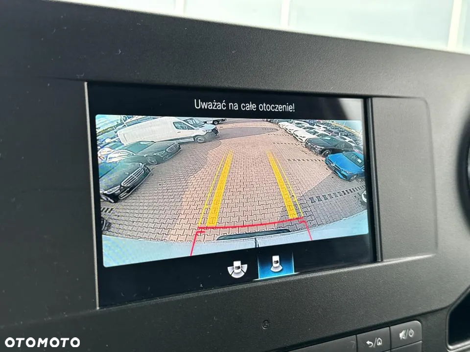 Mercedes-Benz Sprinter - 18