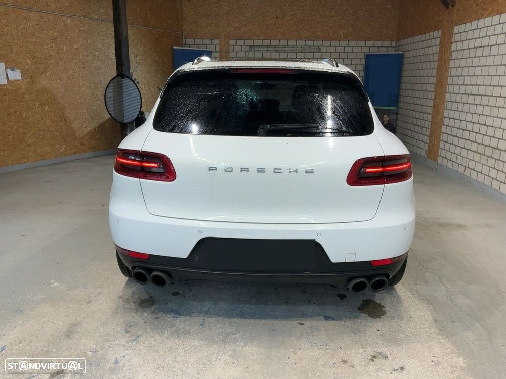 Porsche Macan - 3