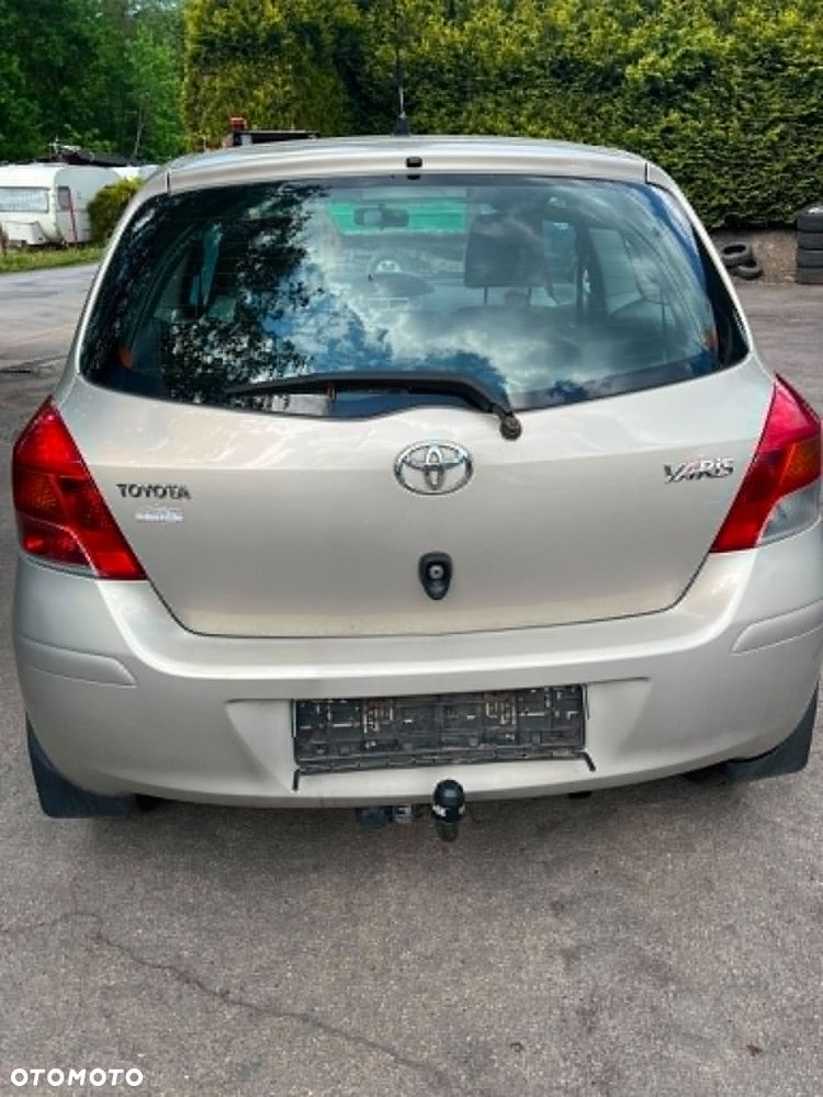 Toyota Yaris 1.33 VVT-i Cool - 2