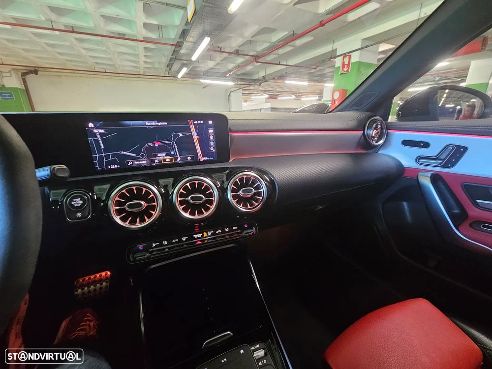 Mercedes-Benz A 45 AMG S 4Matic+ - 25