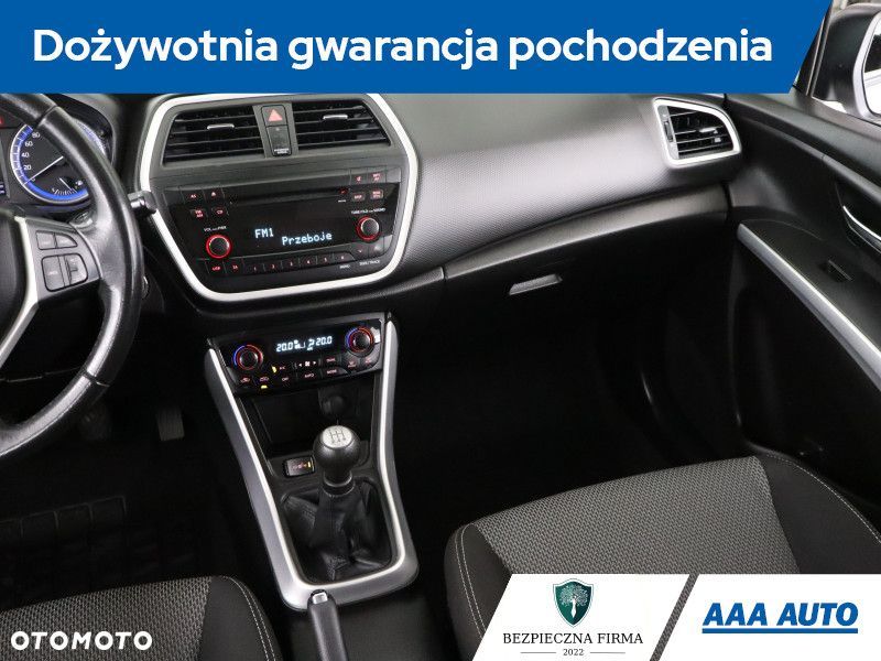 Suzuki SX4 S-Cross - 10