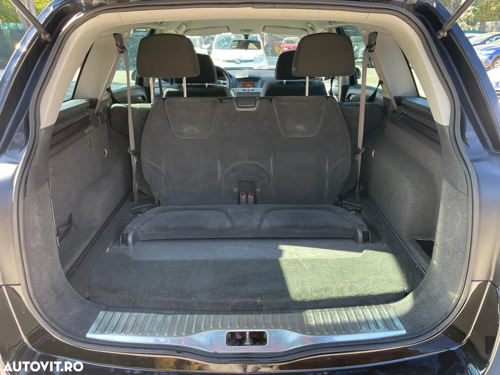 Opel Astra 1.6 Caravan - 8