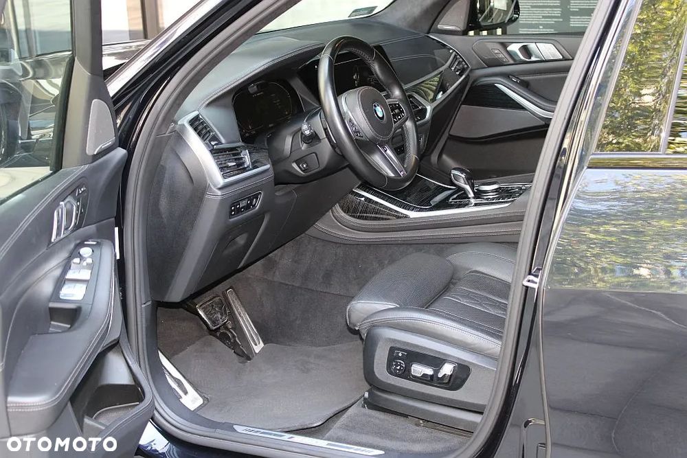 BMW X7 - 13