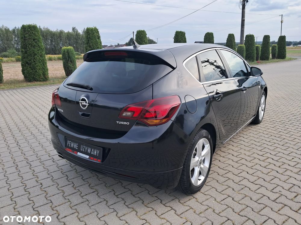 Opel Astra 1.4 Turbo Innovation - 10