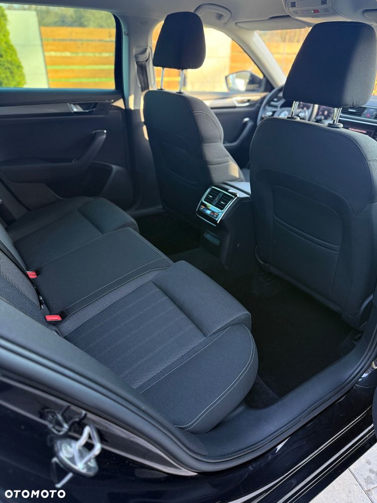 Skoda Superb 2.0 TSI Style DSG - 24