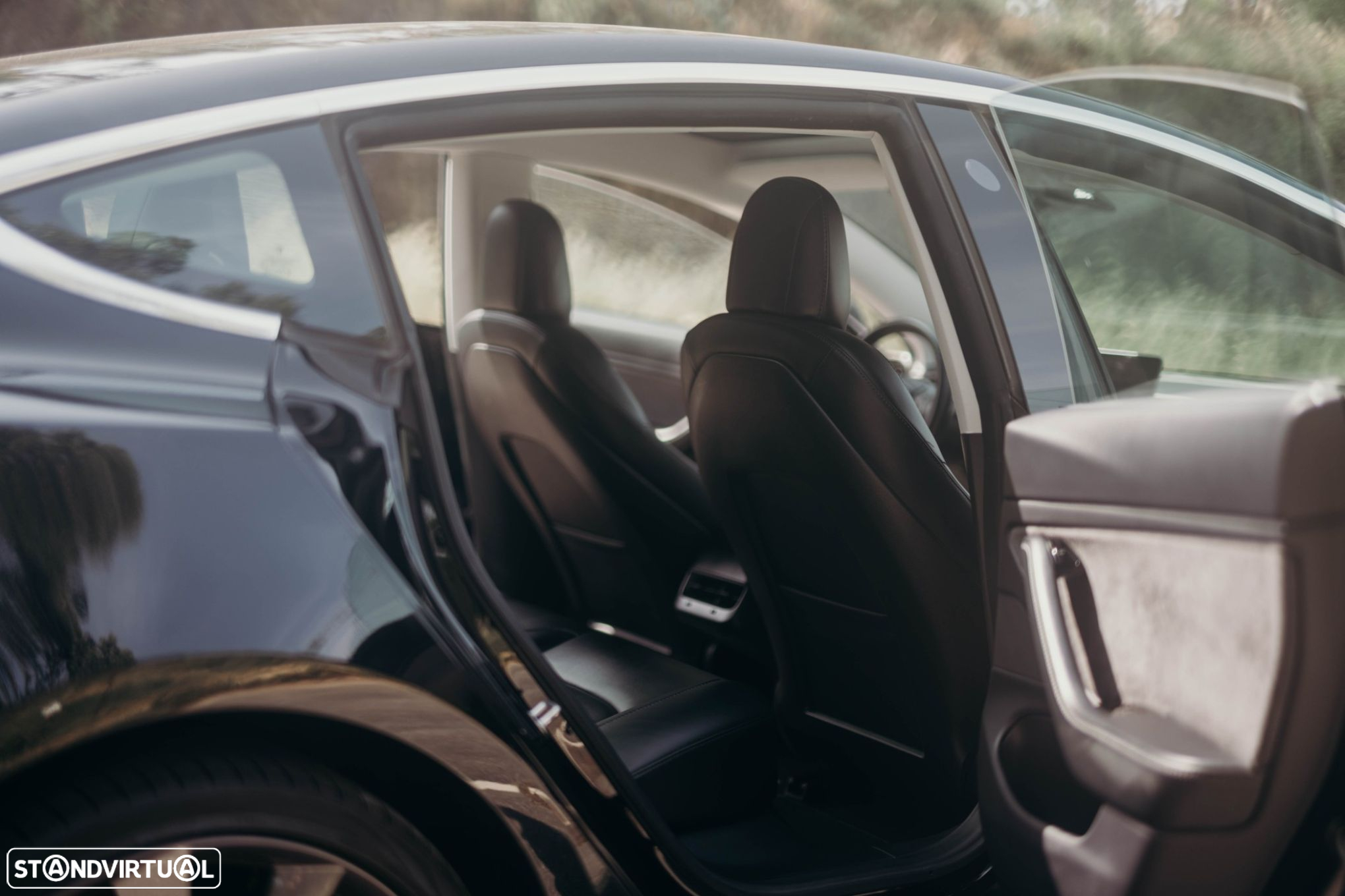 Tesla Model 3 Performance Dual Motor AWD - 32