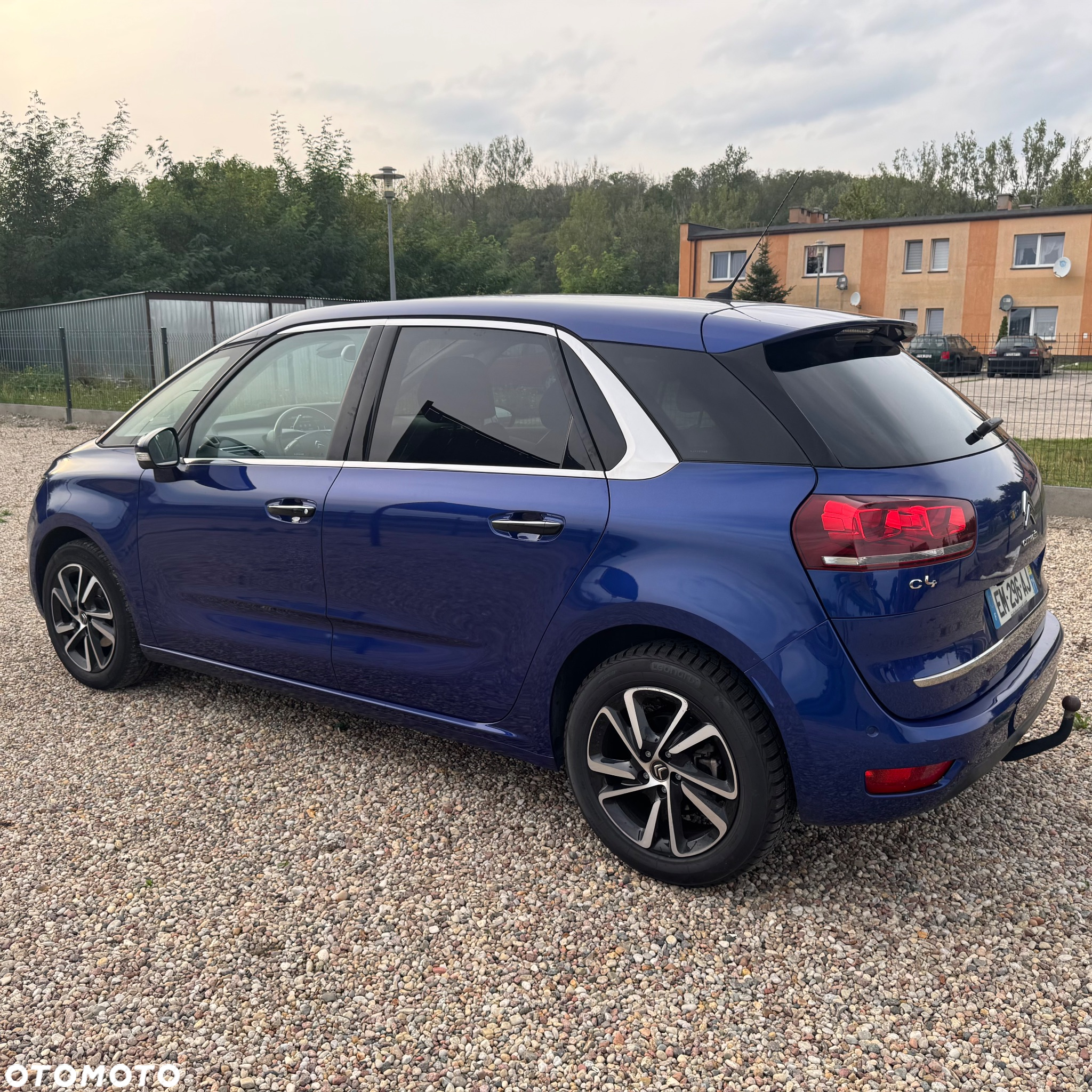 Citroën C4 Picasso 1.2 PureTech Shine S&S EAT6 - 4