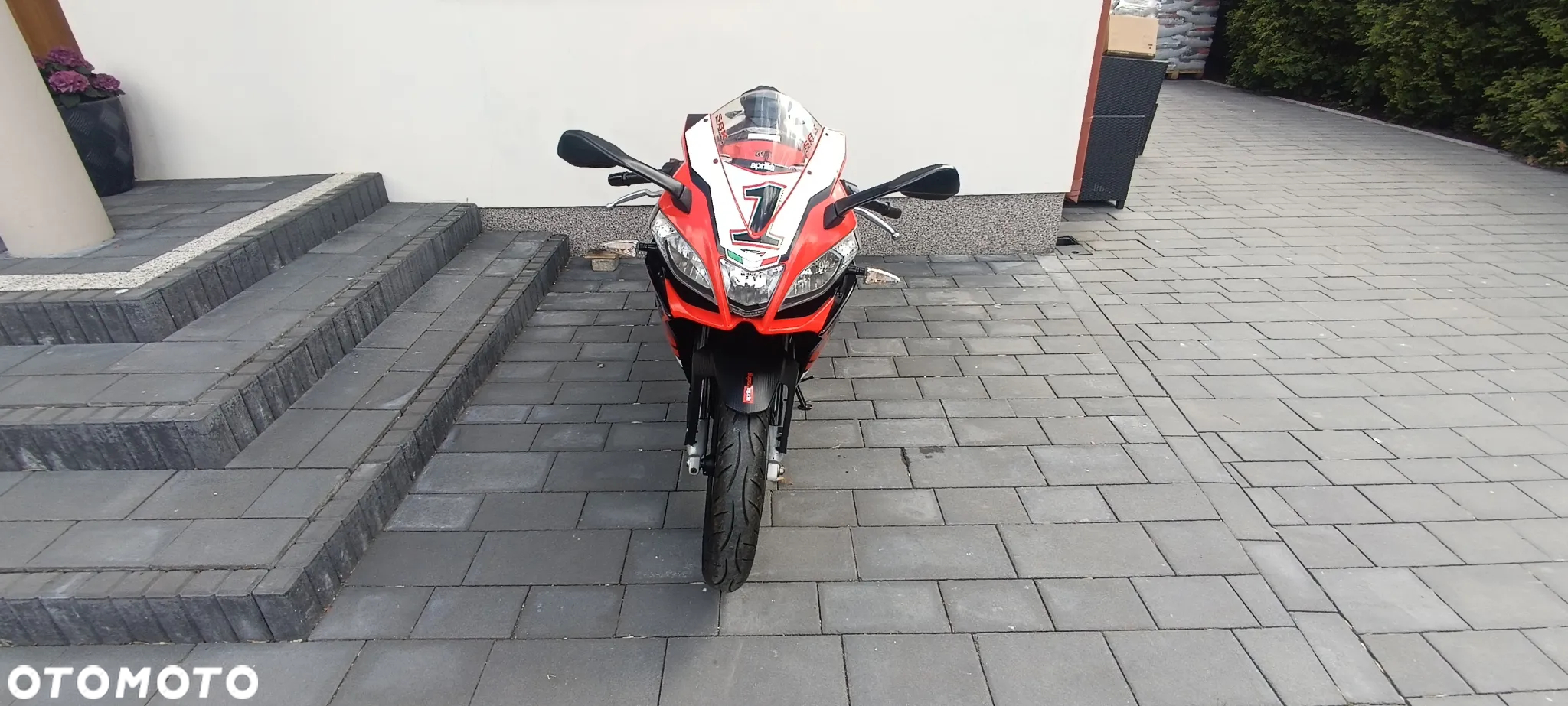 Aprilia RS - 7