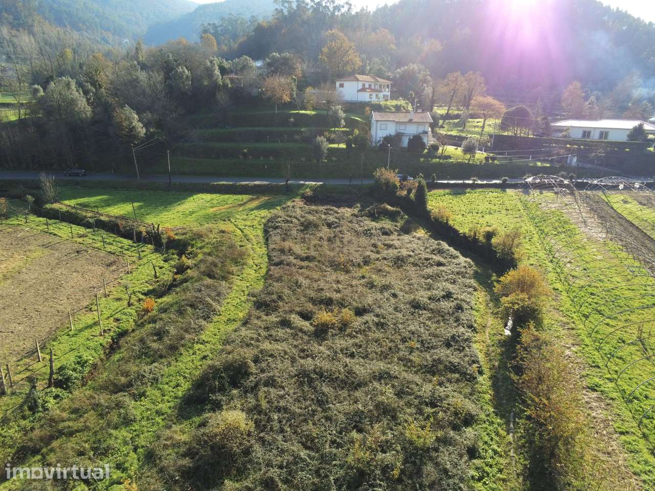 Terreno para Venda - 2.420 m² Pura Tranquilidade com pequeno RIO - Grande imagem: 3/29