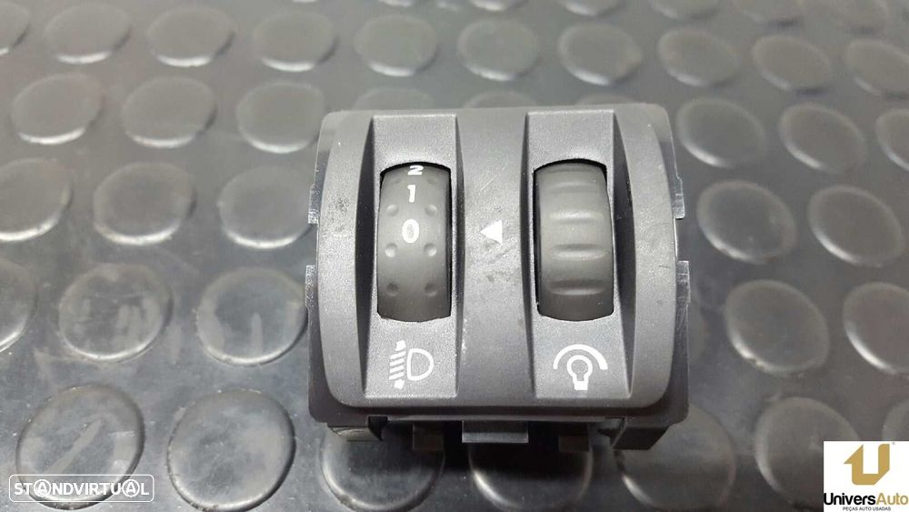 CONTROLE DE AJUSTE DE LUZES RENAULT CLIO IV BUSINESS - 3