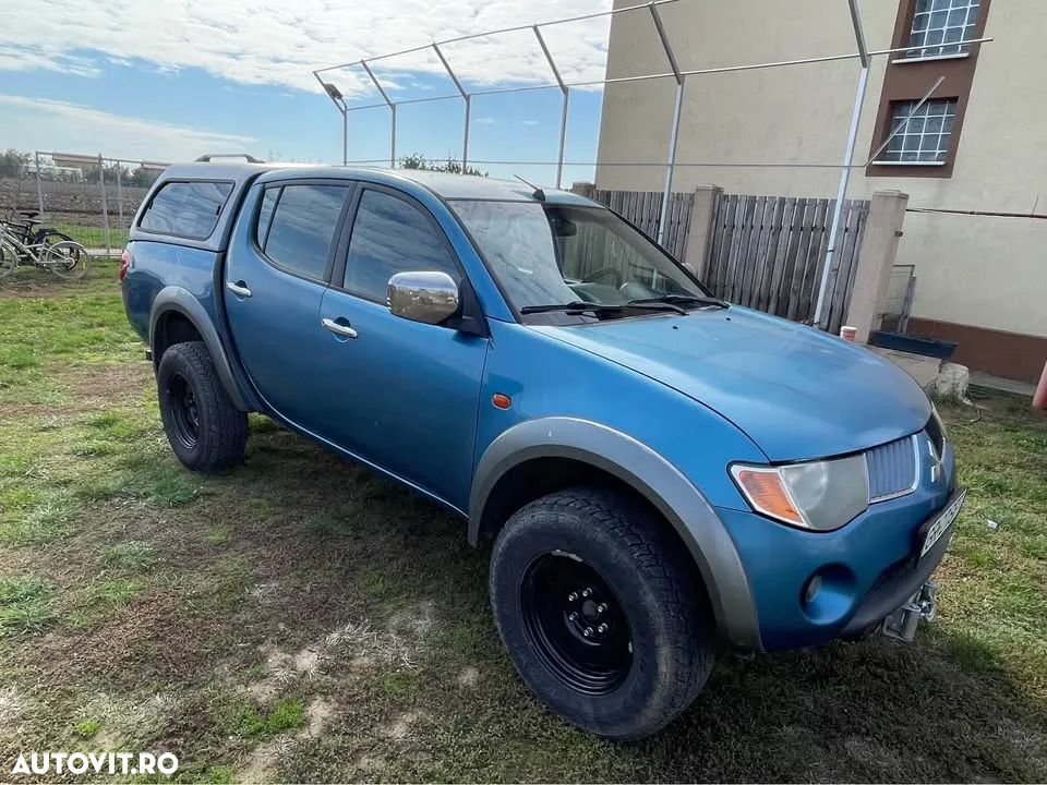 Mitsubishi L200 - 2