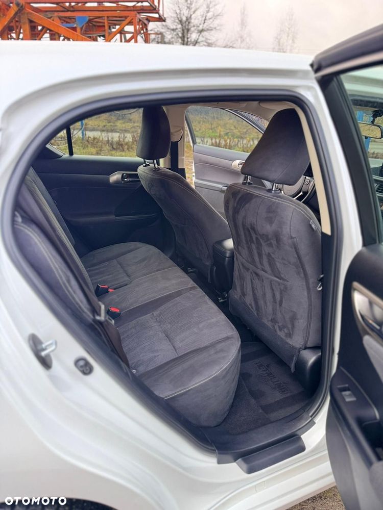 Lexus CT 200h Elegance - 24