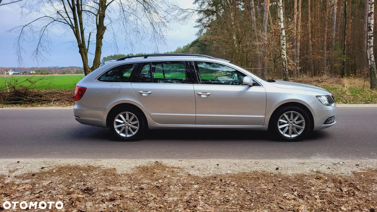 Skoda Superb 2.0 TDI Platinum - 5
