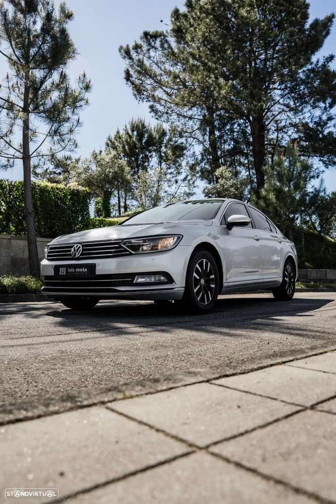 VW Passat 2.0 TDI Highline - 4