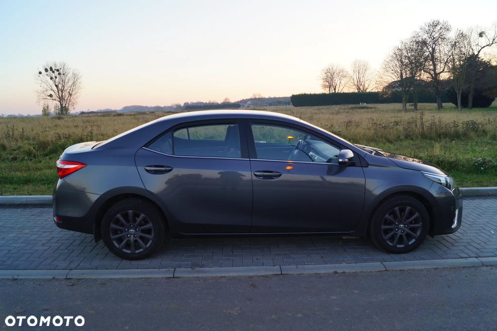 Toyota Corolla 1.6 Premium EU6 - 5