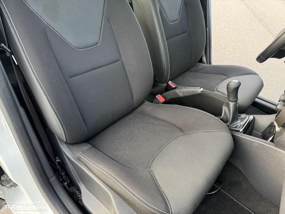 Renault Clio 1.5 dCi Comfort - 24