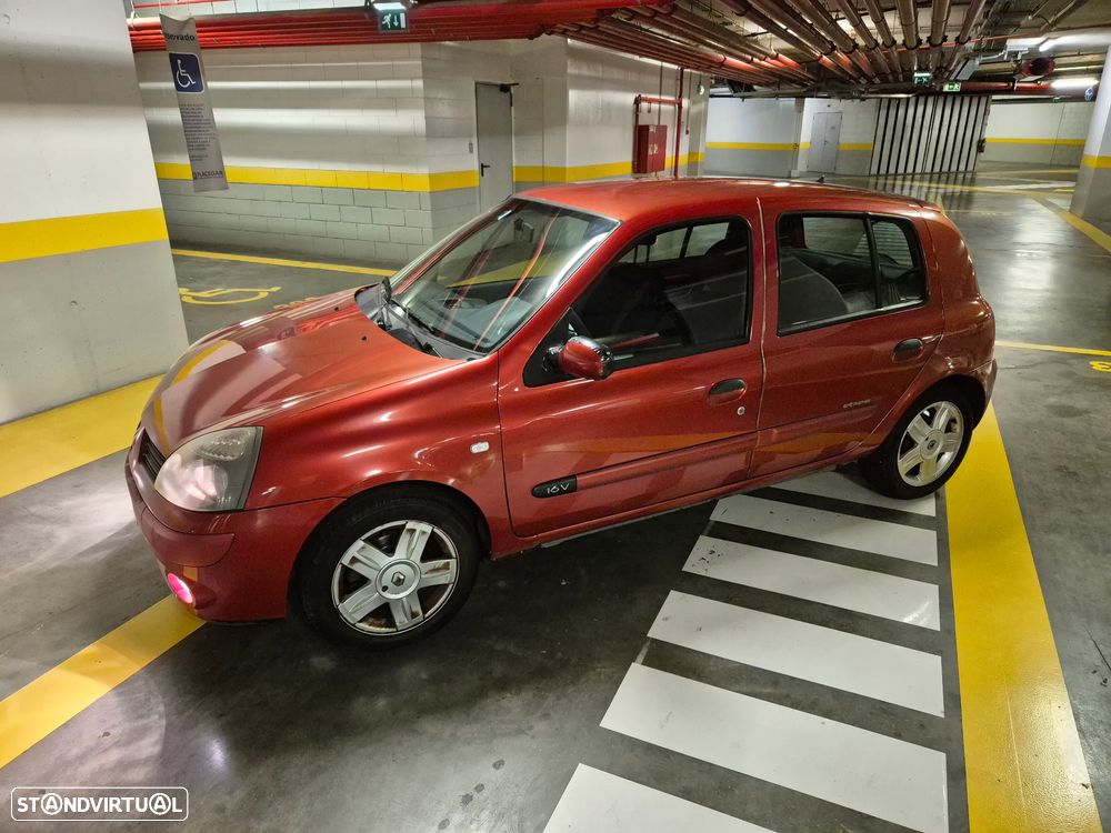 Renault Clio 1.2 16V SE Extreme - 1