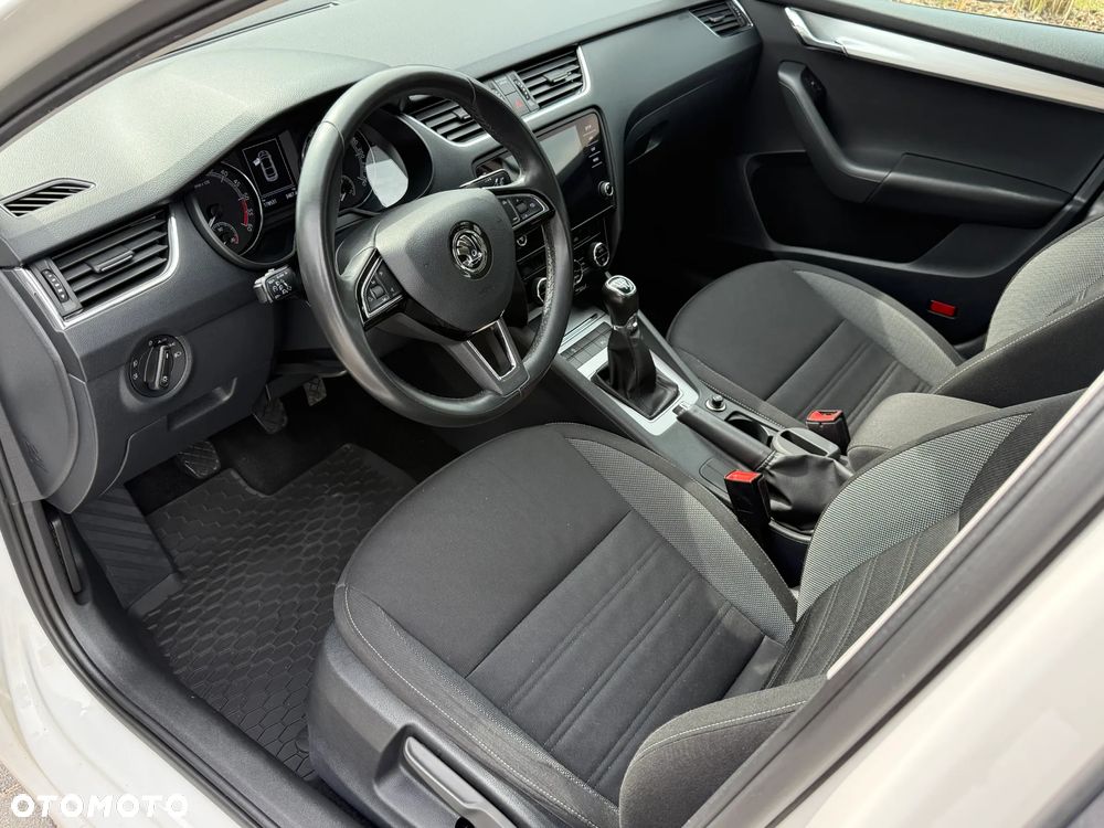 Skoda Octavia 1.6 TDI Style - 25