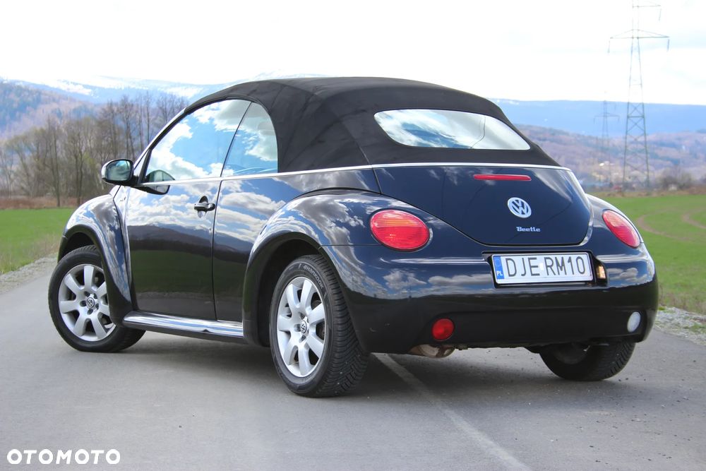 Volkswagen New Beetle 2.0 - 7