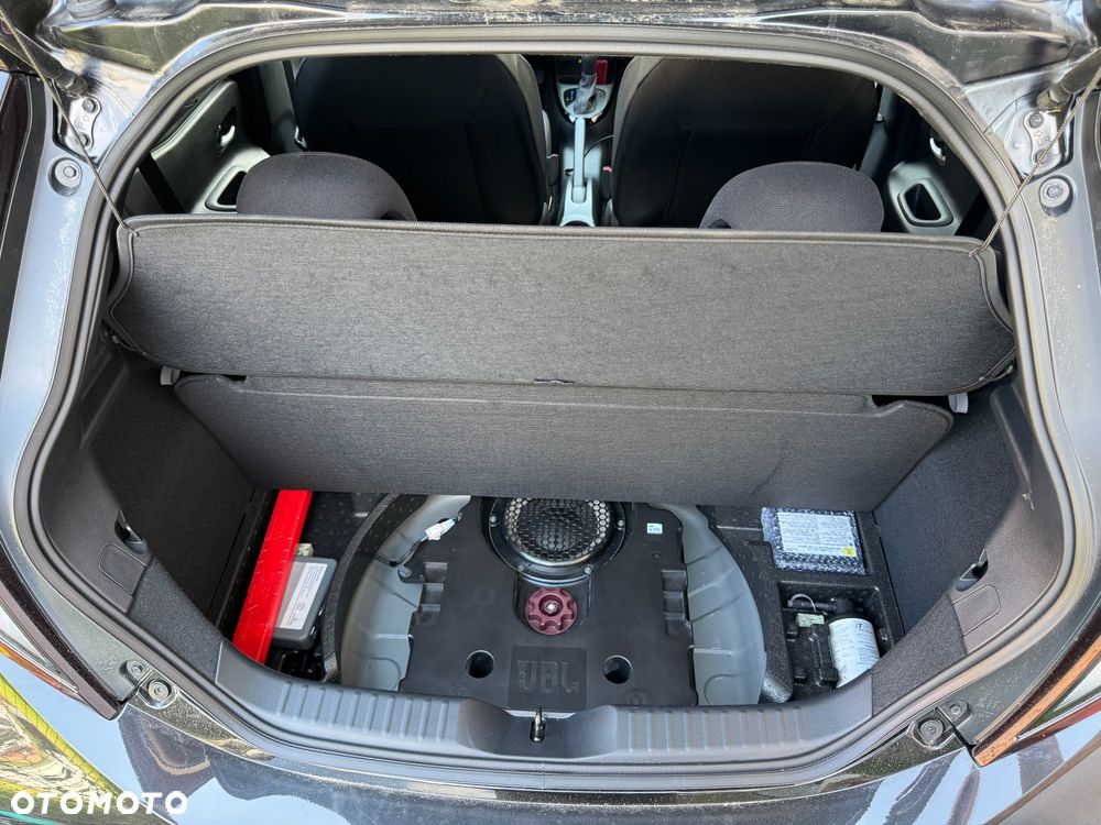 Toyota Aygo x.shift x-play connect - 8