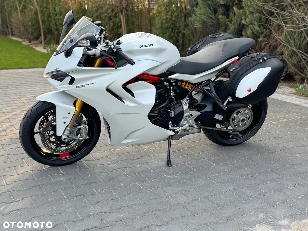 Ducati SuperSport - 12