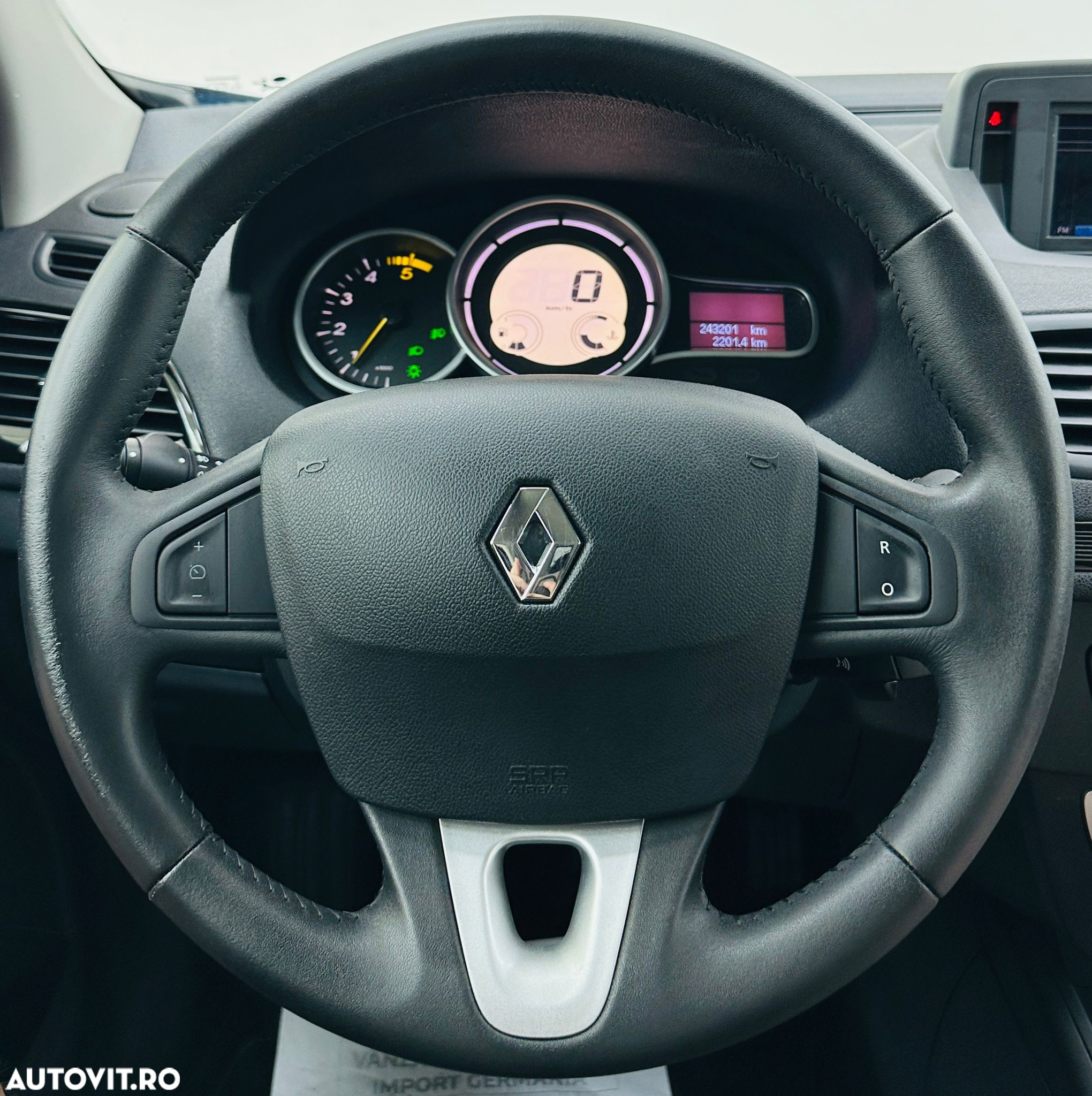 Renault Megane - 37