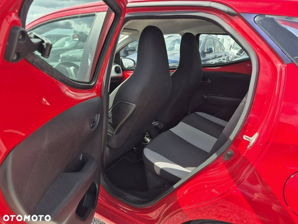 Toyota Aygo - 14