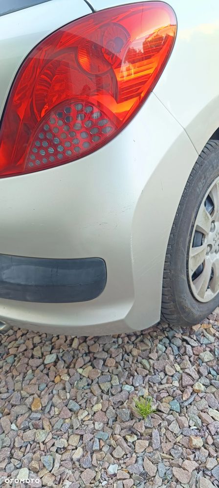 Peugeot 207 1.6 HDi - 21