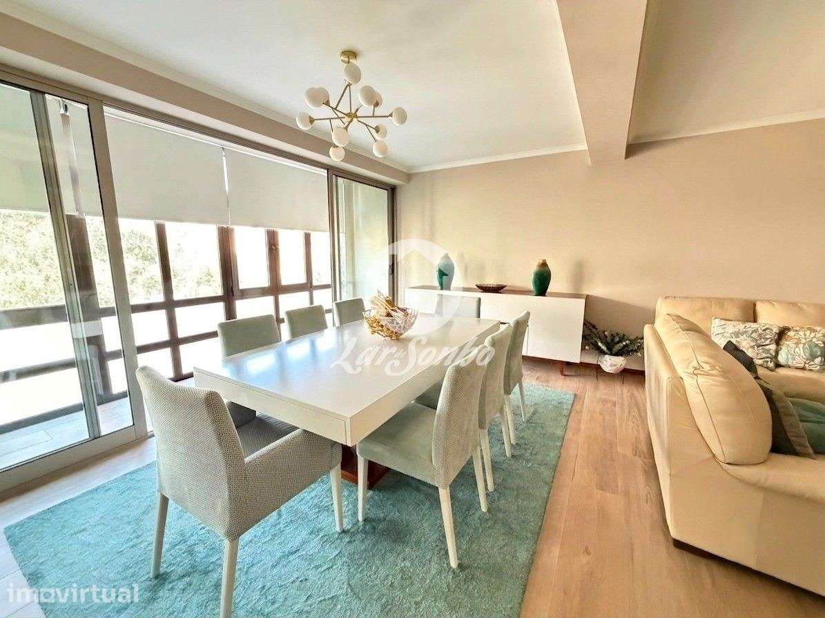 Apartamento T3 com Lugar de Garagem a 600 m da Estação Póvoa de Varzim - Grande imagem: 2/26