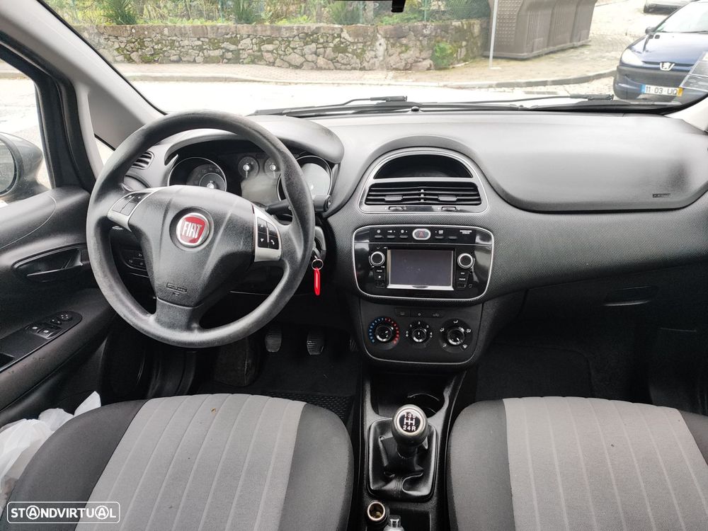 Fiat Punto 1.3 M-Jet Easy S&S - 10