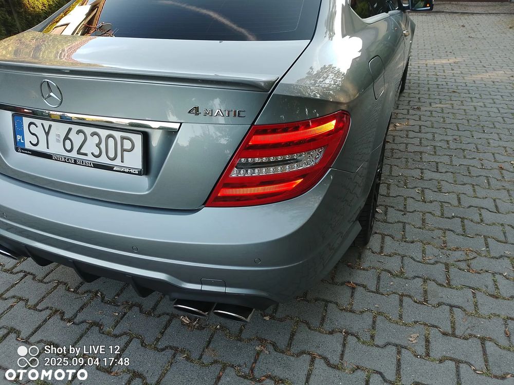 Mercedes-Benz Klasa C 350 Coupe BlueEFFICIENCY 7G-TRONIC Edition 1 - 28