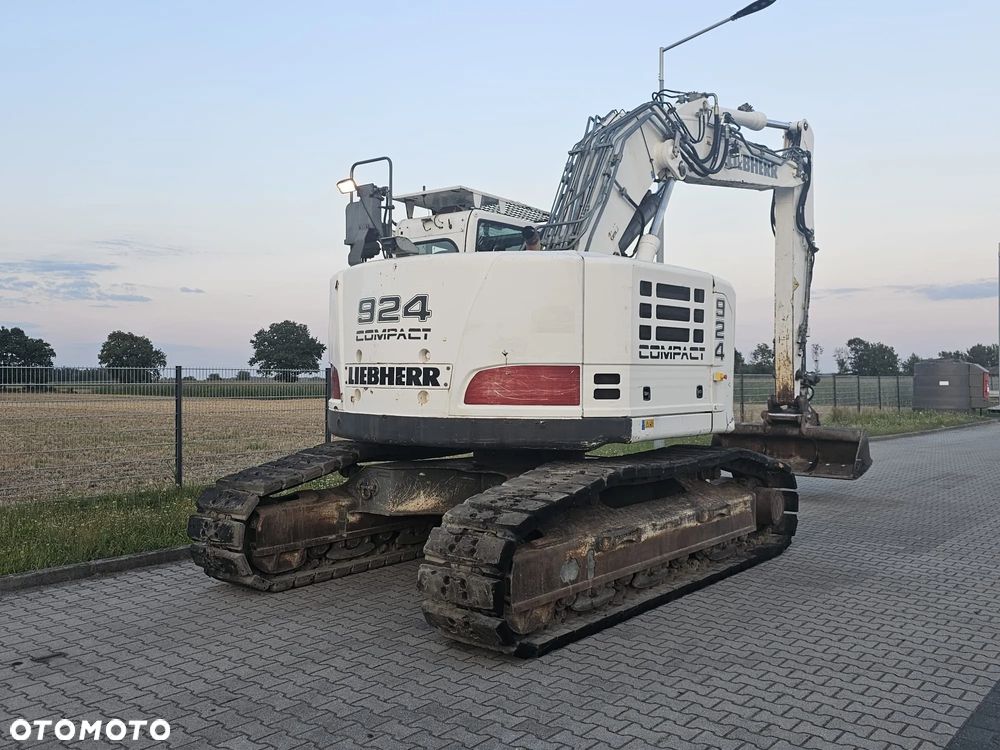 Liebherr compact 924 - 8
