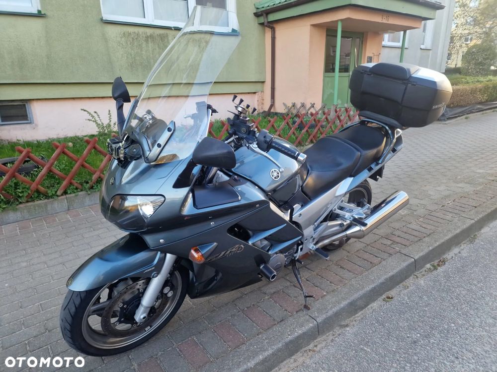 Yamaha FJR - 9