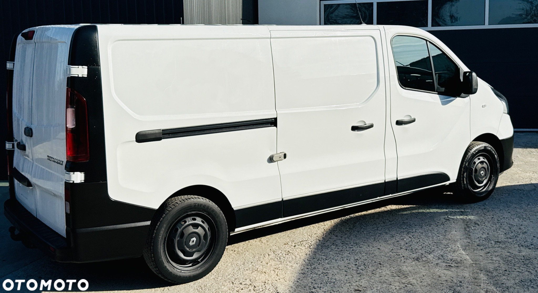 Renault Trafic - 10