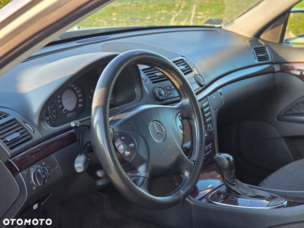Mercedes-Benz Klasa E 220 CDI Automatik Classic - 5