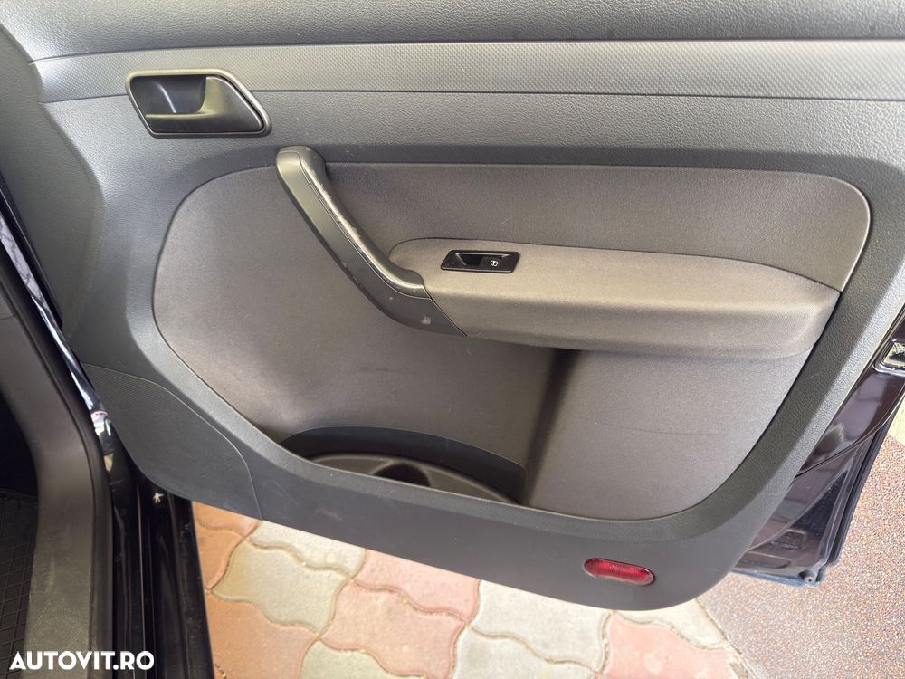 Volkswagen Caddy - 18