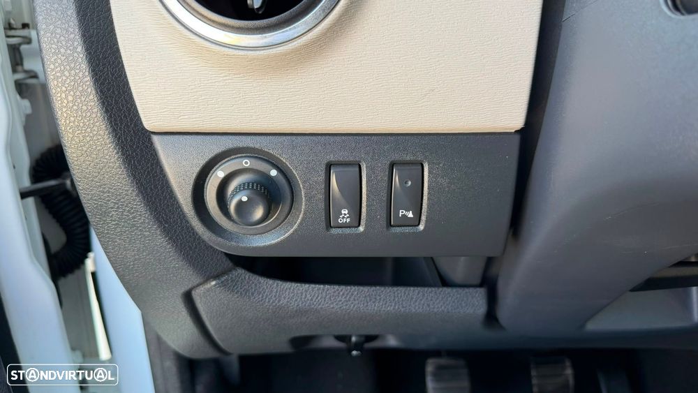 Dacia Lodgy 1.6 MPI Confort 7L Bi-Fuel - 39