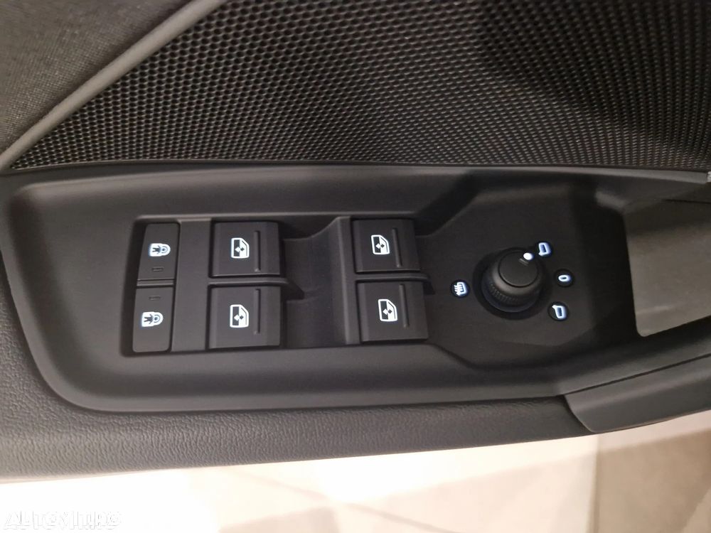 Audi A3 1.0 30 TFSI MHEV S tronic Advanced - 32