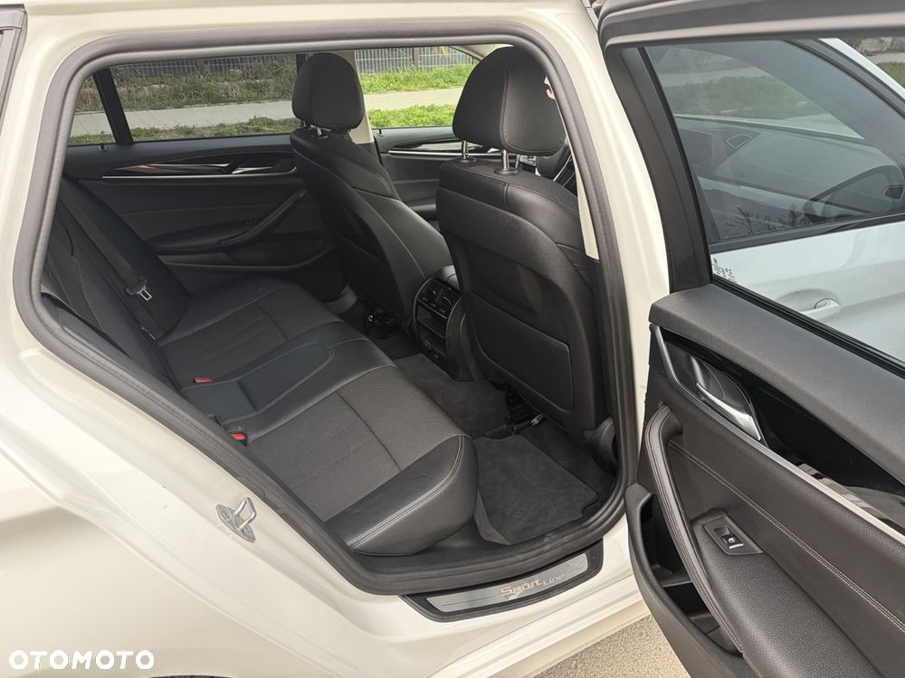 BMW Seria 5 518d Advantage - 15
