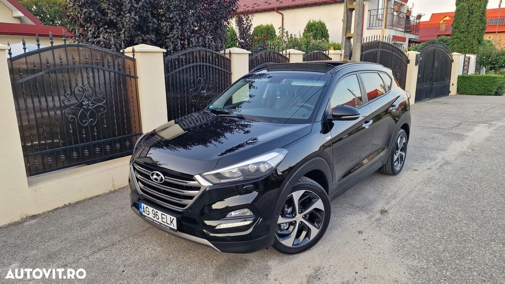 Hyundai Tucson 2.0 CRDI 4WD Automatik Premium - 2