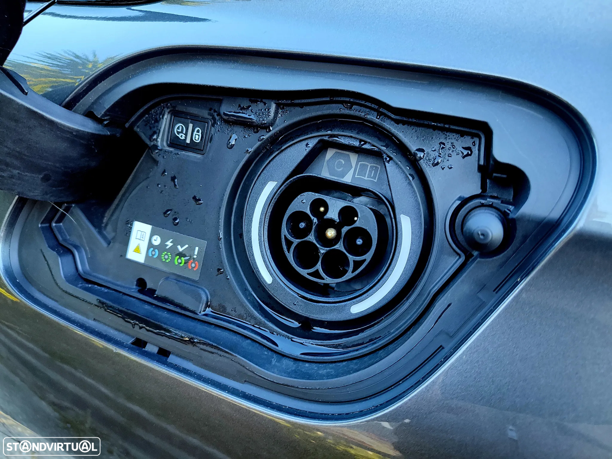Peugeot 508 1.6 Hybrid Allure Pack e-EAT8 - 29