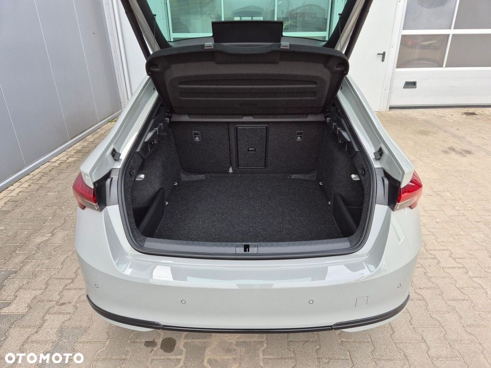 Skoda Octavia 2.0 TDI Sportline DSG - 19