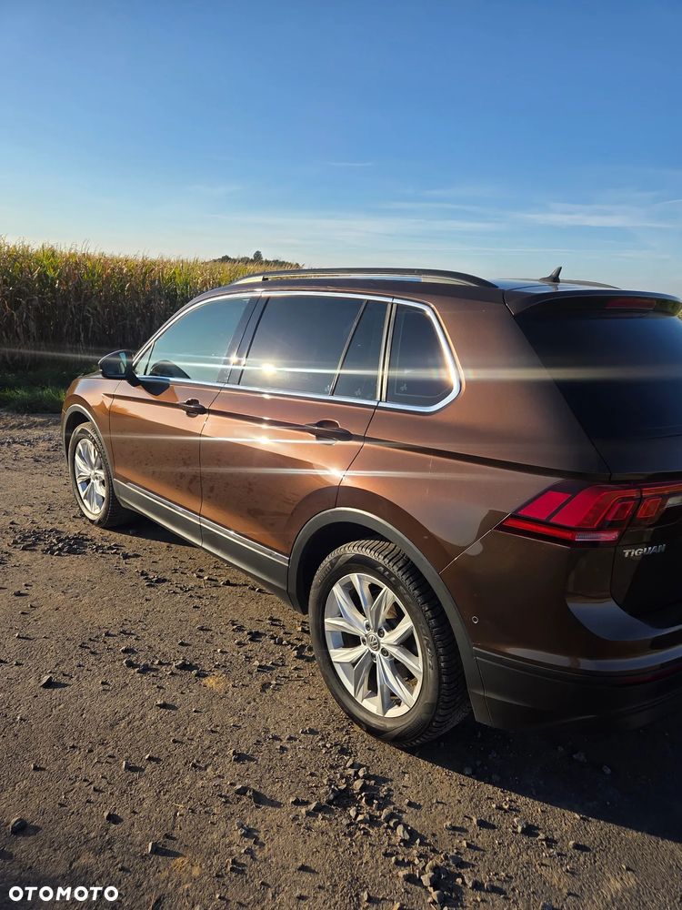 Volkswagen Tiguan - 5