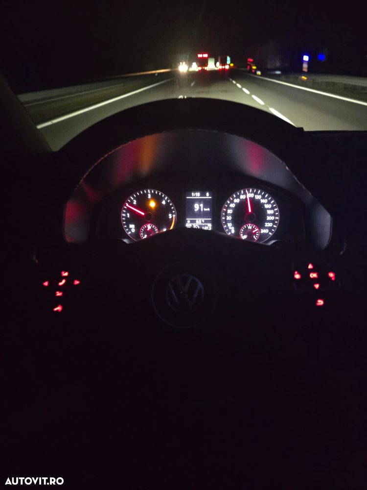 Volkswagen Transporter Caravelle Edition - 7