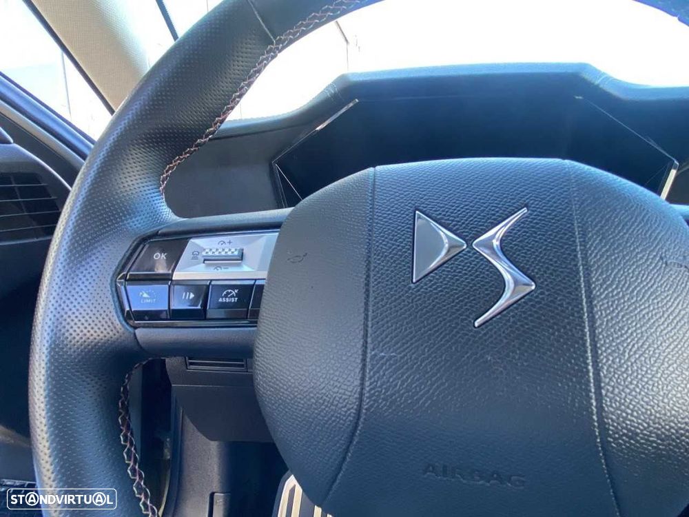 DS DS4 1.2 PureTech Performance Line EAT8 - 10