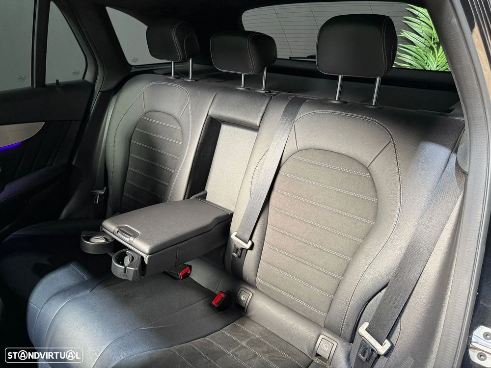 Mercedes-Benz GLC 300 de 4Matic 9G-TRONIC AMG Line - 39