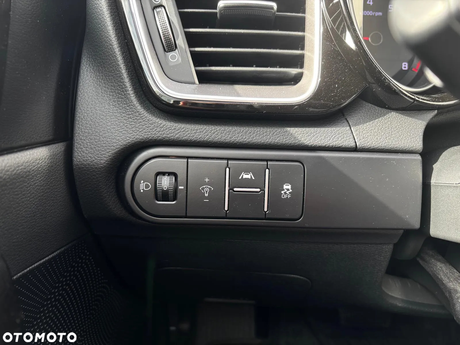 Kia Ceed 1.5 T-GDI Tribute DCT - 15