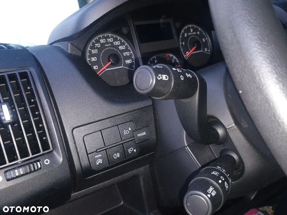 Opel Movano - 5