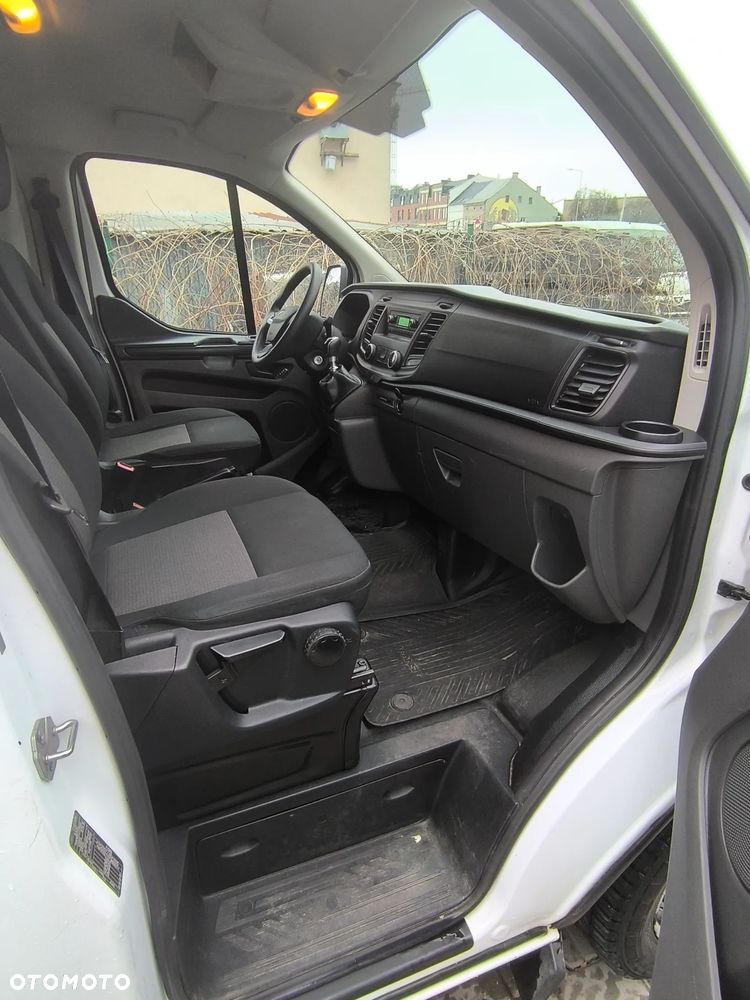 Ford Transit Custom - 14