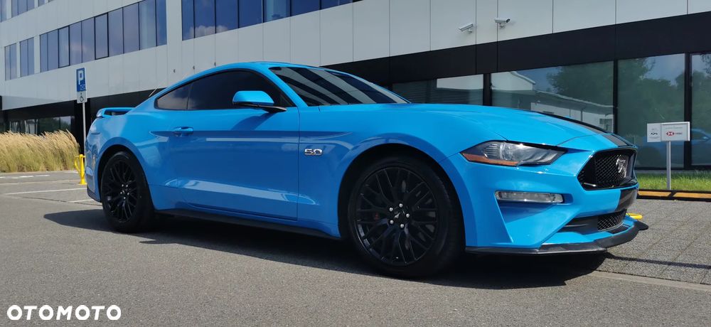 Ford Mustang - 7